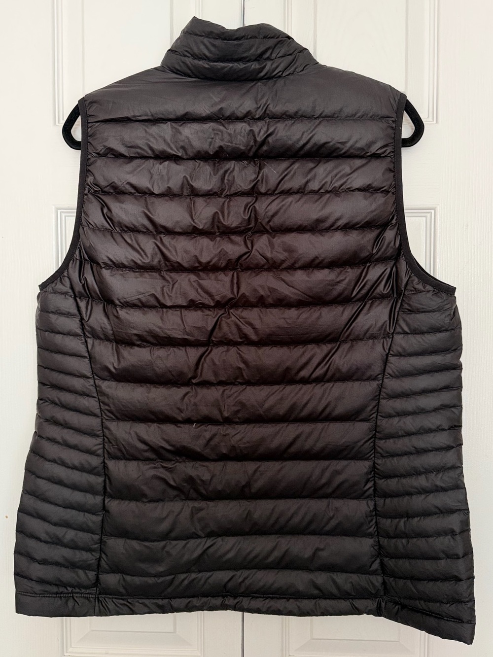 Patagonia “Worn Wear” Black Quilt Puffer Down Vest - Picture 2 of 7